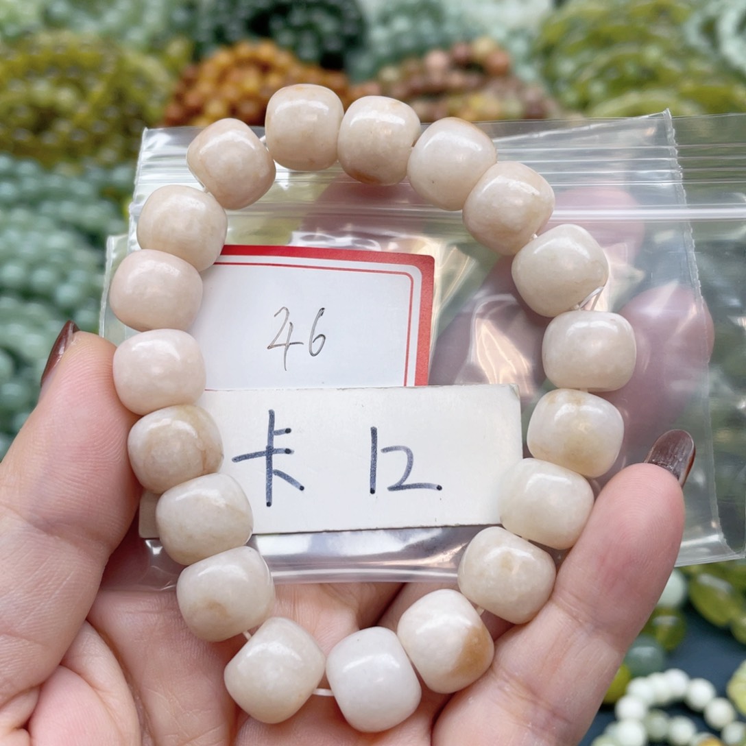 未镶嵌蛇纹石玉手串