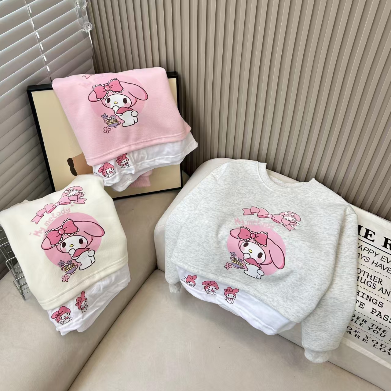 美乐蒂假两件三个颜色春款儿童卫衣长袖圆领时尚韩版套头卡通