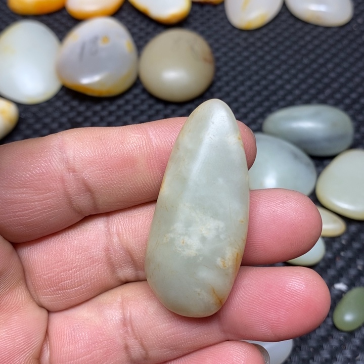 和田玉珠宝奇石未镶嵌