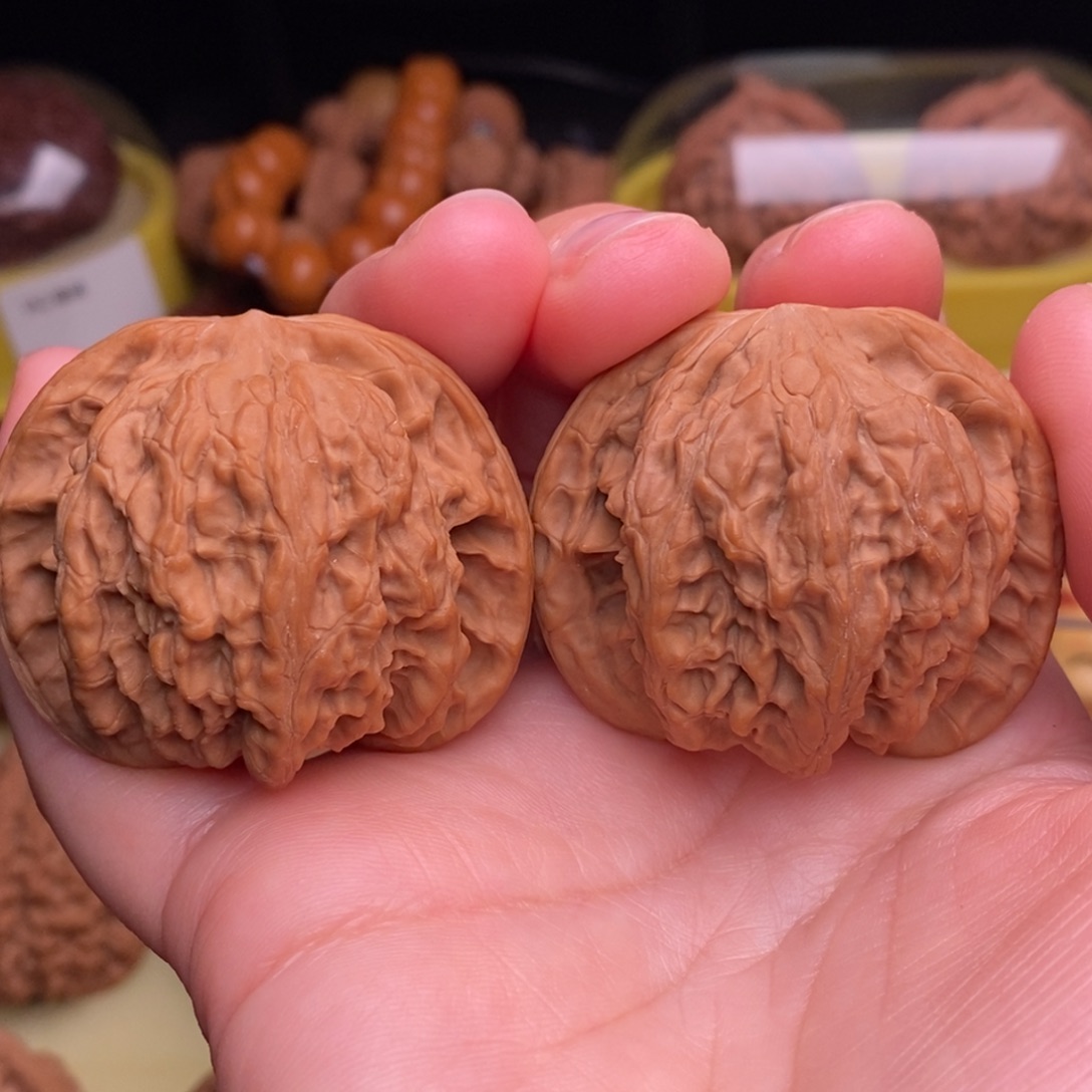 文玩核桃吊坠45野生