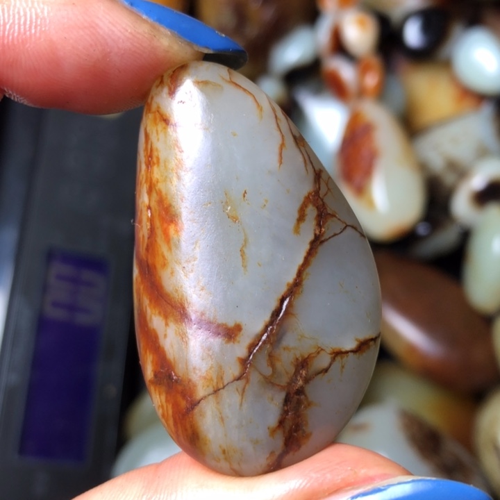 和田玉未镶嵌珠宝奇石