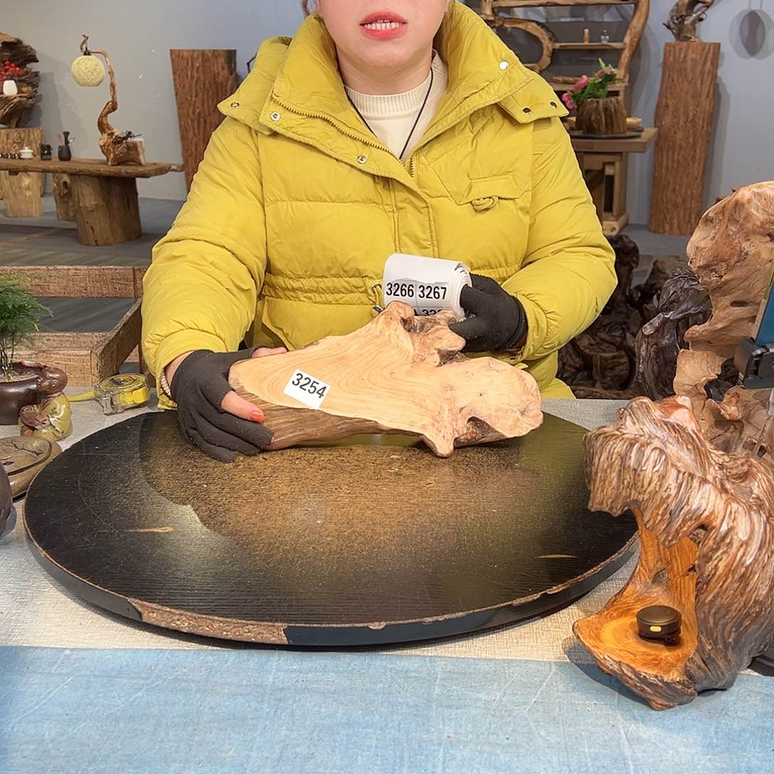 木无**有3254 hvhvhhhhhjbj