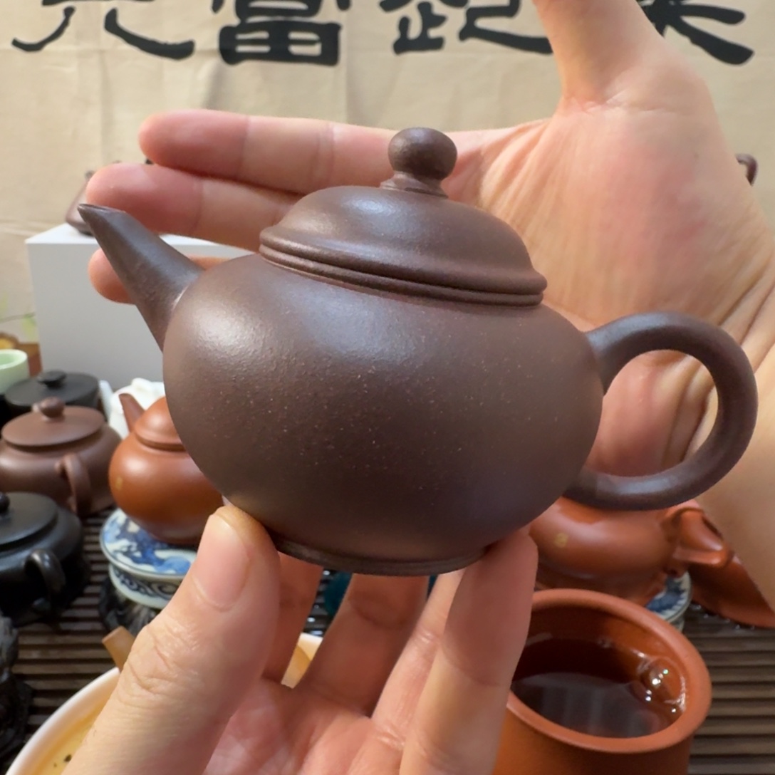 茶壶紫砂微瑕黄龙山原矿紫泥水平