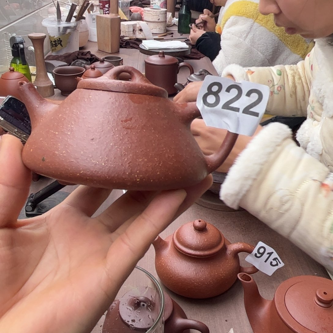 紫砂茶壶降坡泥子冶210左右瑕疵