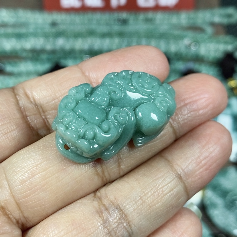 【闪购商品】翡翠颈饰未镶嵌玉吊坠翡翠玉四钱貔貅吊坠小款