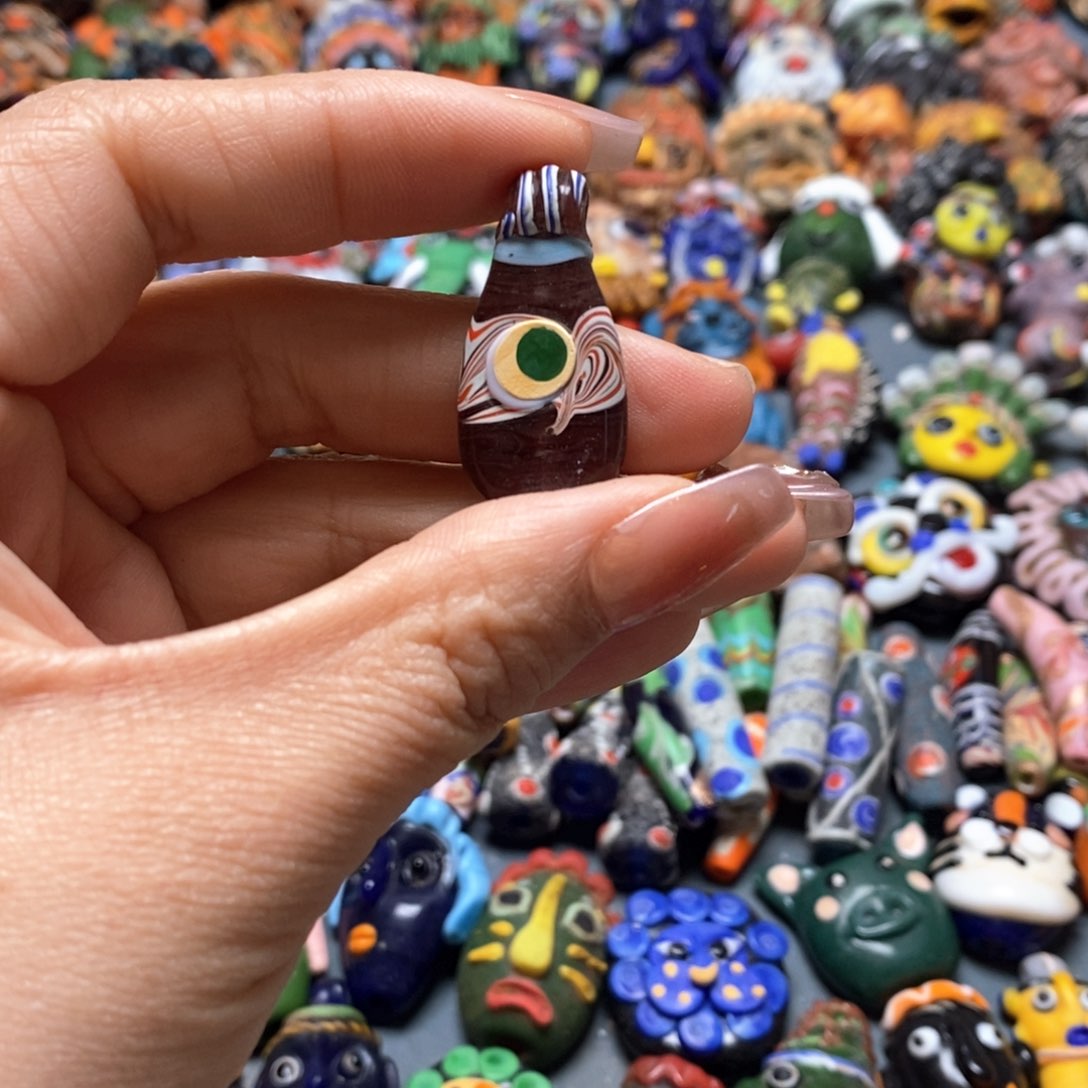 琉璃颈饰印度尼西亚卡子