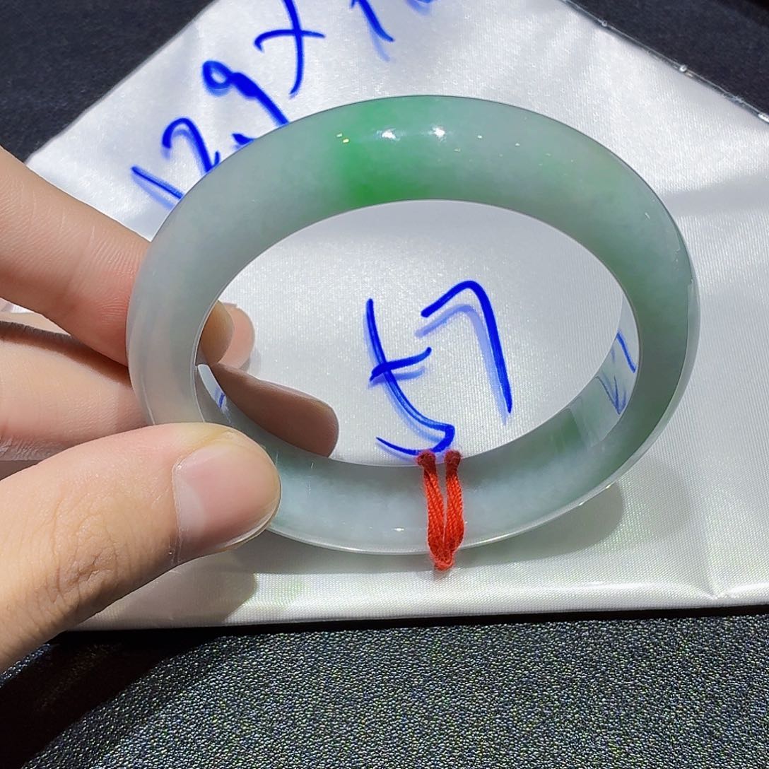 未镶嵌手镯翡翠翡翠手镯