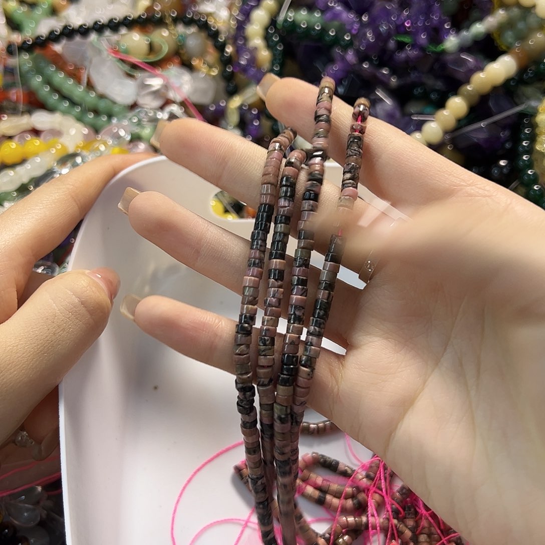 玛瑙/玉髓未镶嵌珠宝半成品蔷薇石卡4直切一条