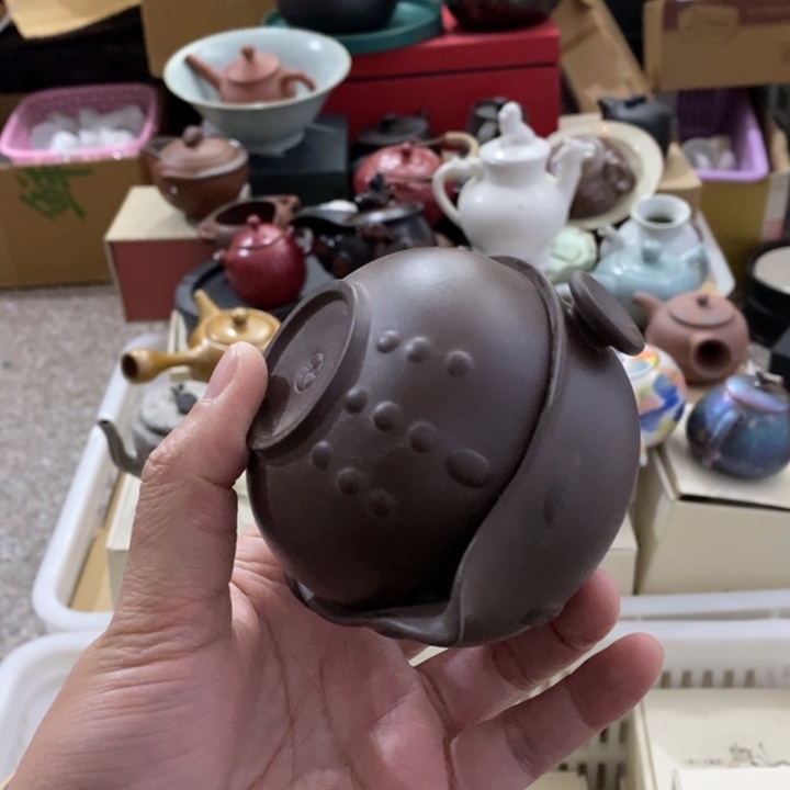 陶瓷艺术品及陶瓷壶