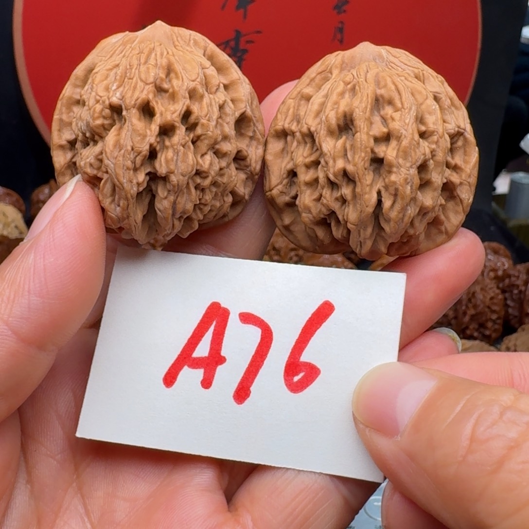 文玩核桃把件41毕业麦穗虎头