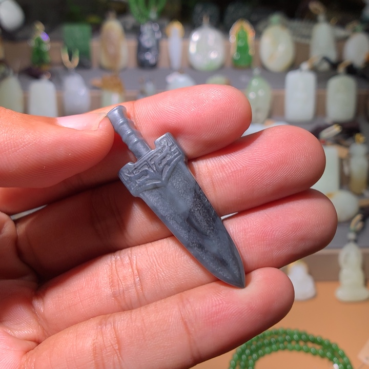 逍***遥和田玉未镶嵌颈饰