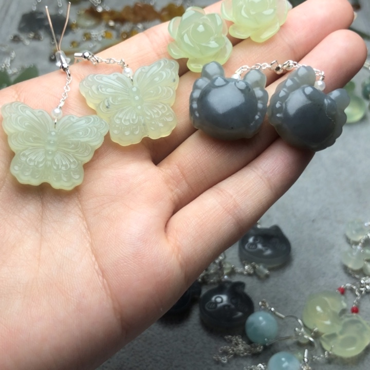 蛇纹石玉耳饰合金元**常