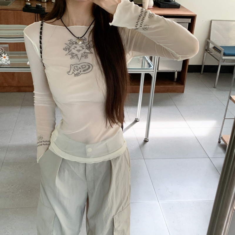 【胖桃推荐】春新款性感辣妹别致透视长袖T恤上衣