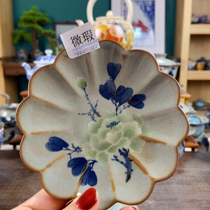 瓷片手工制作工艺精湛等特点