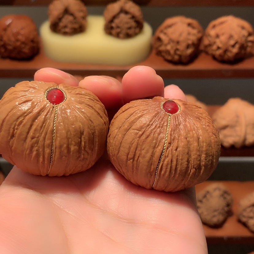 【闪购商品】文玩核桃吊坠猴头元宝