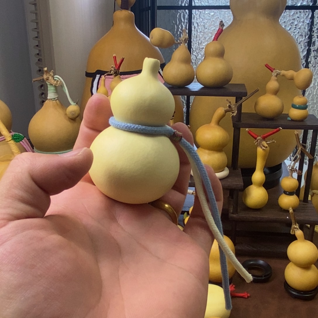 欢***姐文玩葫芦。不退不换