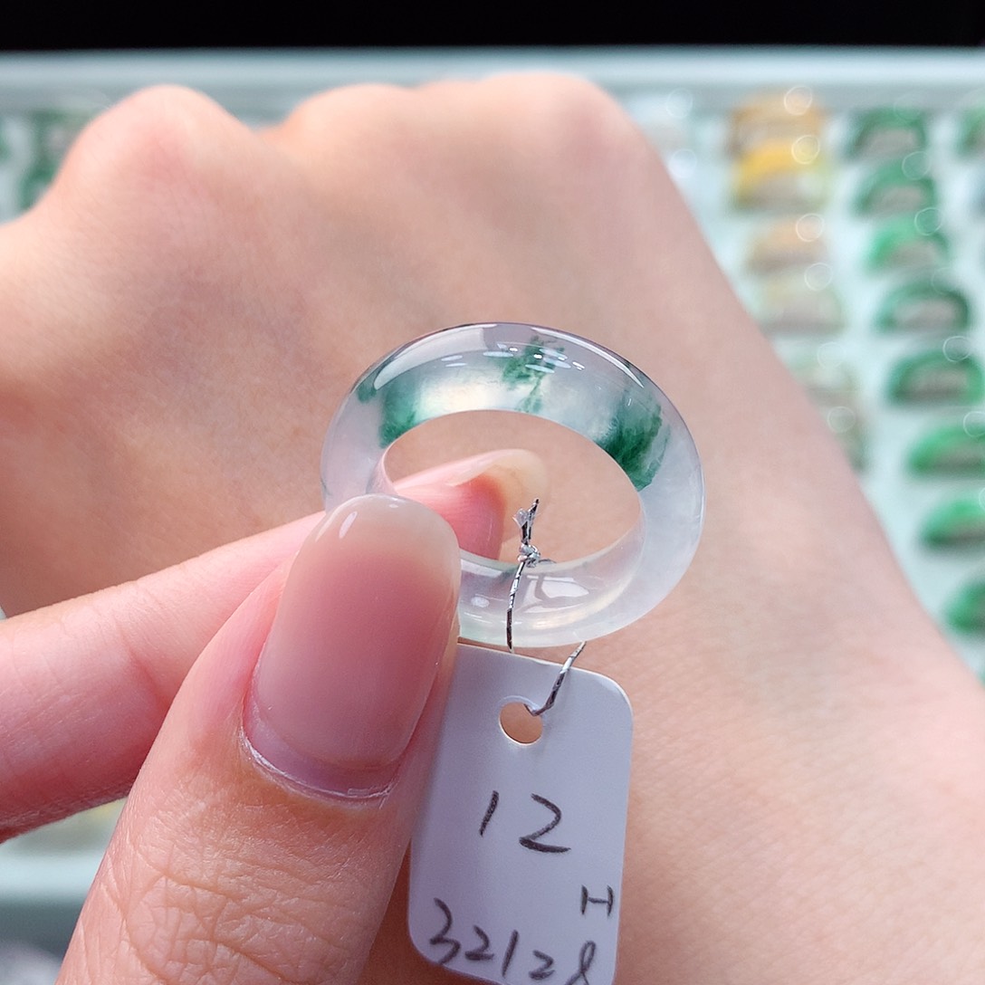 翡翠戒指未镶嵌12号