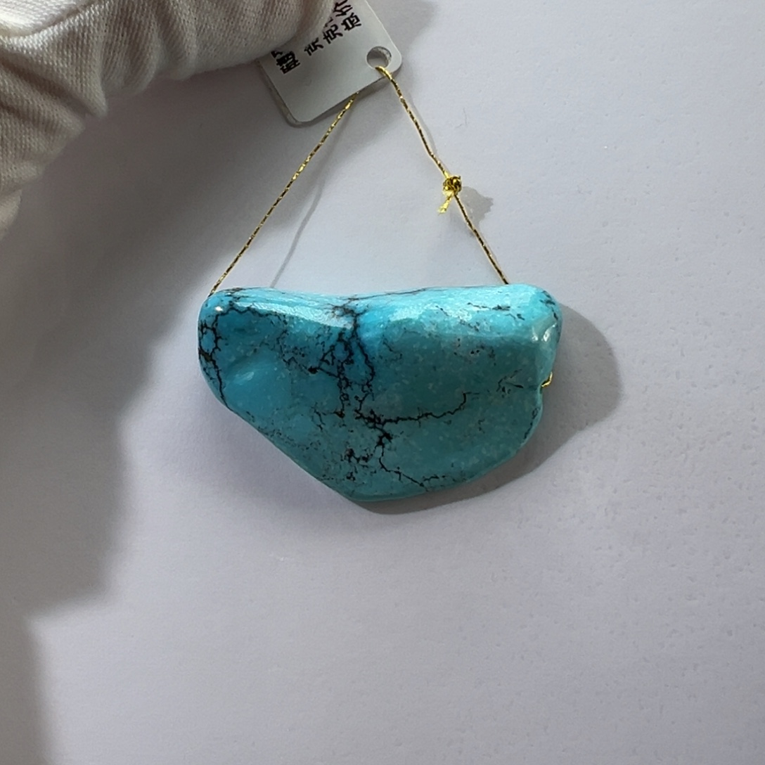 绿松石未镶嵌挂件