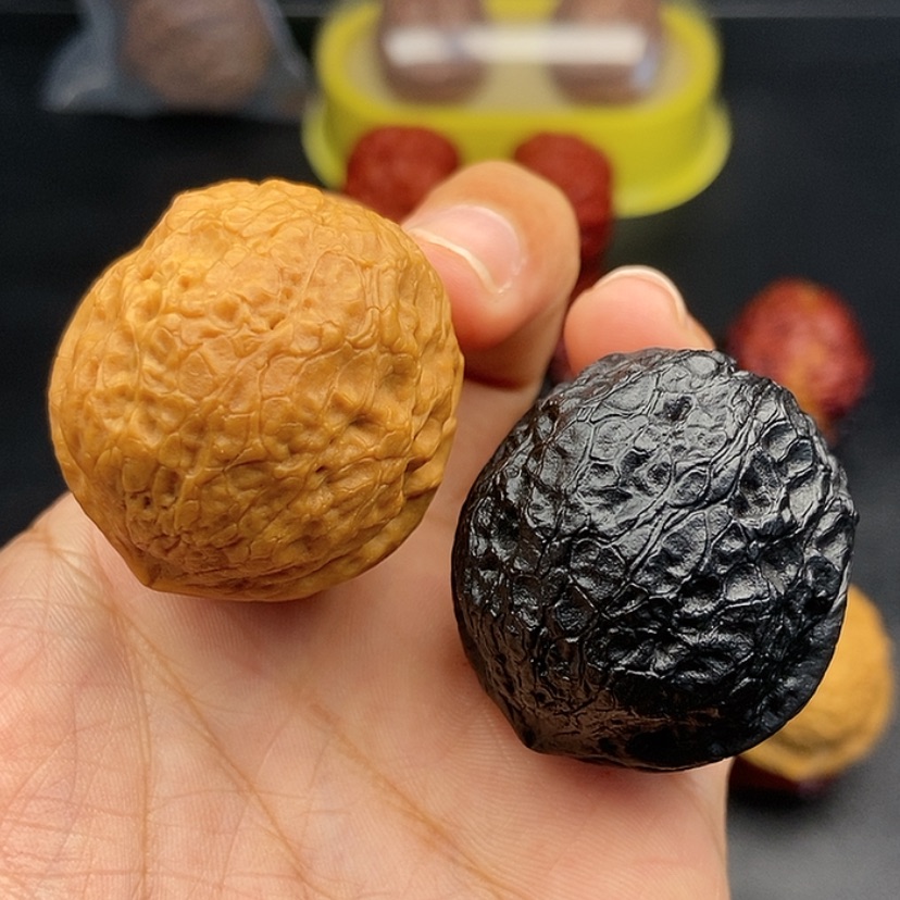 【闪购商品】把件文玩核桃39尺蛇皮元宝