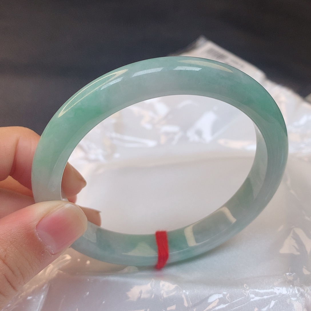 翡翠手镯未镶嵌121号