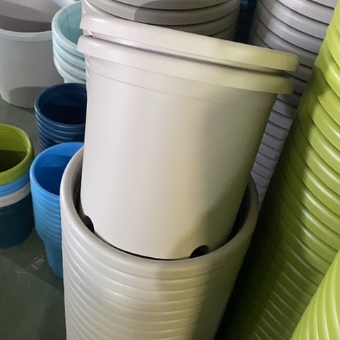 树脂微瑕4号8个带托灰白