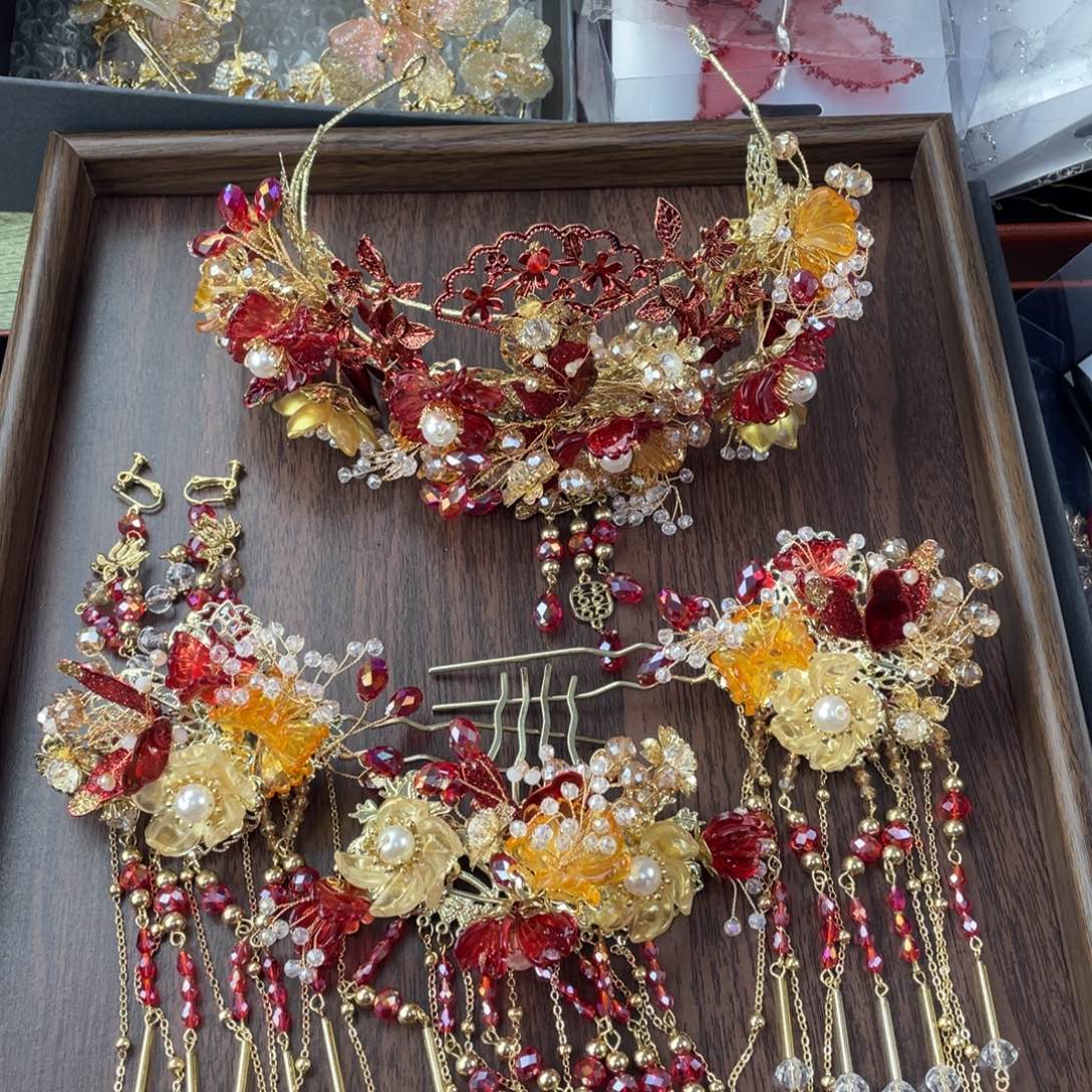 混合材质新娘头饰