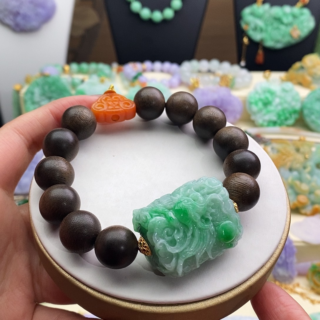 翡翠未镶嵌手串手串