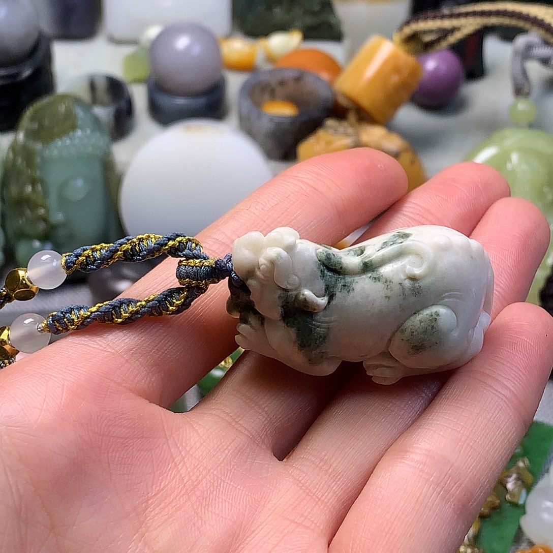 未镶嵌和田玉把件