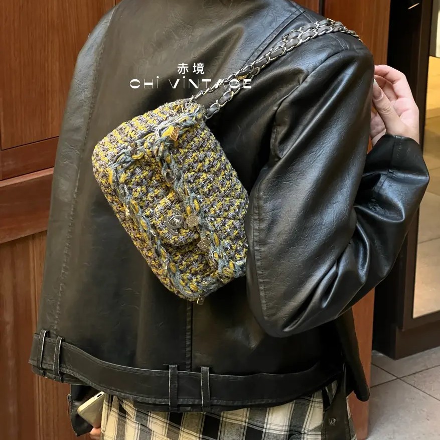 99新 Chanel/香奈儿 3059 猫咪限定CF毛呢徽章大mini单肩包17-18