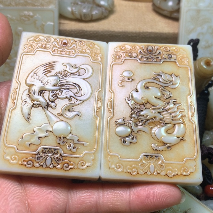 和田玉挂件未镶嵌小*树