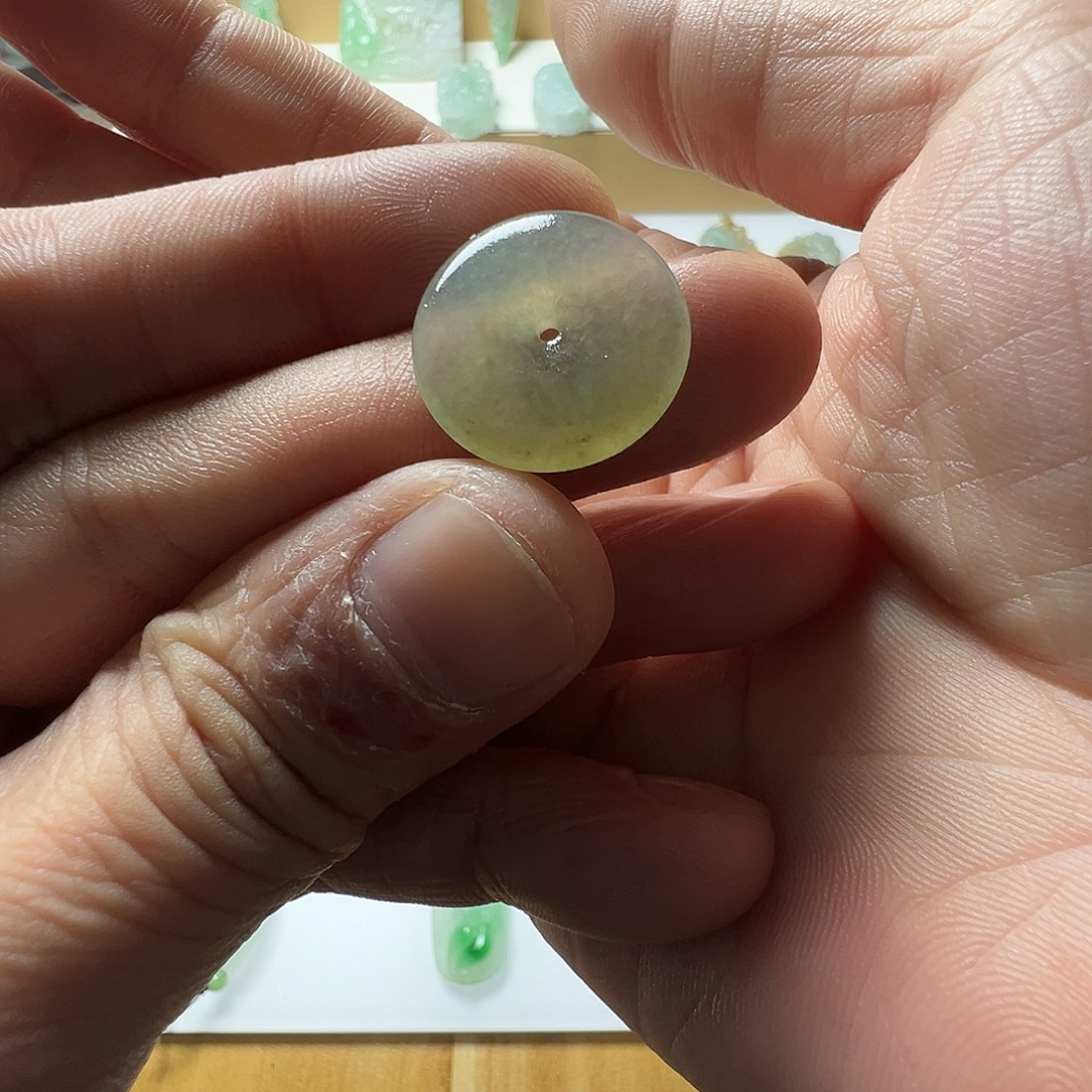 定制翡翠未镶嵌平安扣