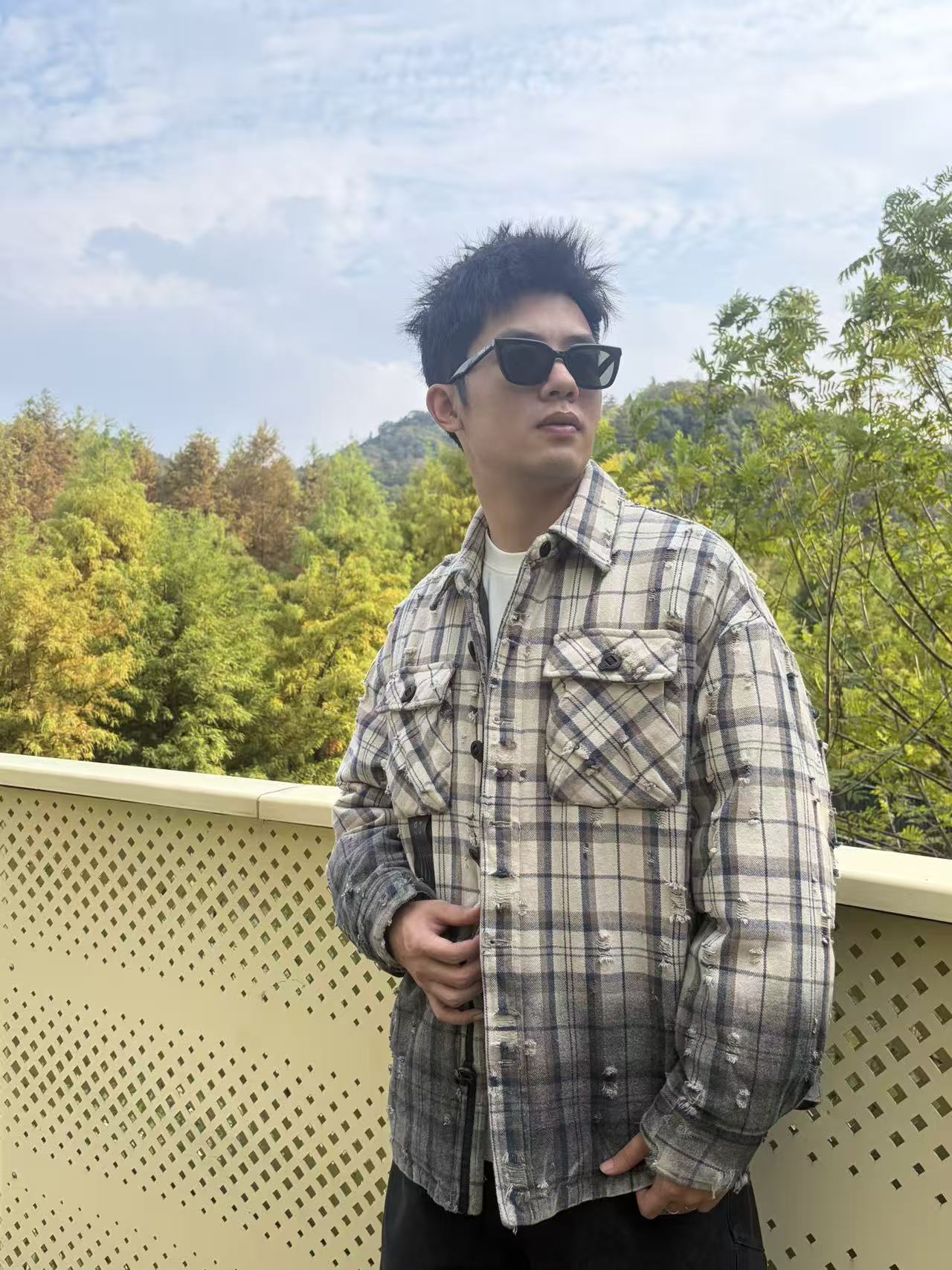 【A+】破坏感渐变色90鸭绒百搭外套3081