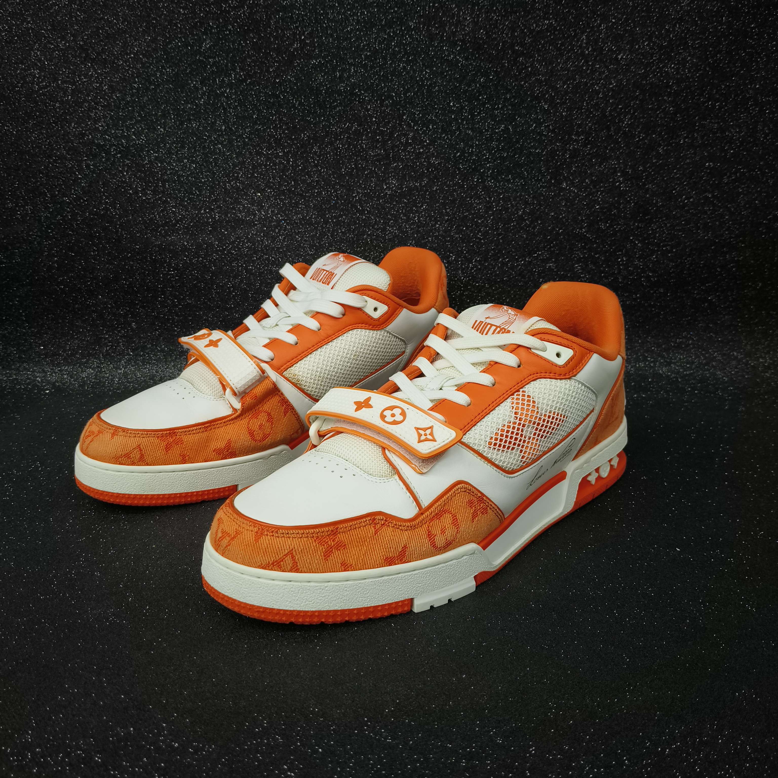 95新 LouisVuitton/路易威登 10码/44码/白橙魔术贴trainer潮鞋