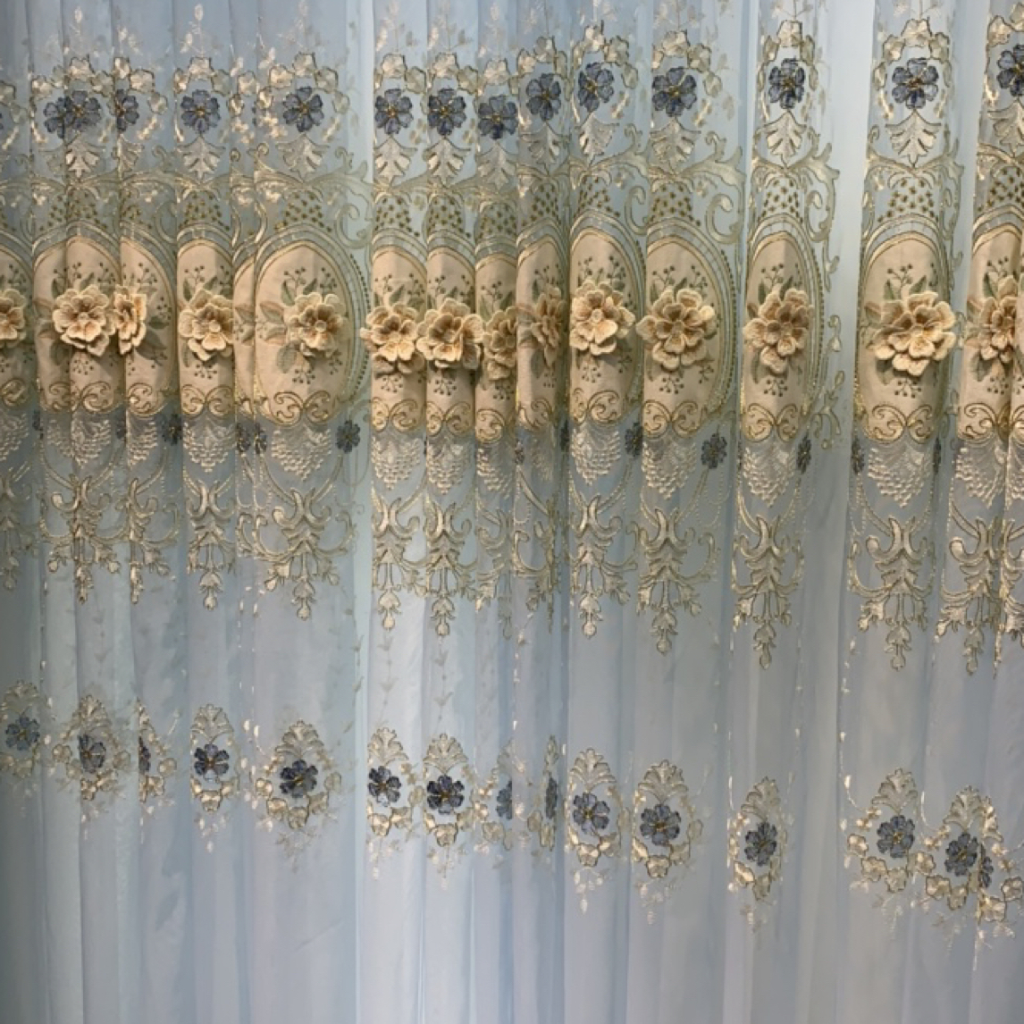 3.1米高重工刺绣浅蓝色浮雕高端成品窗帘窗纱