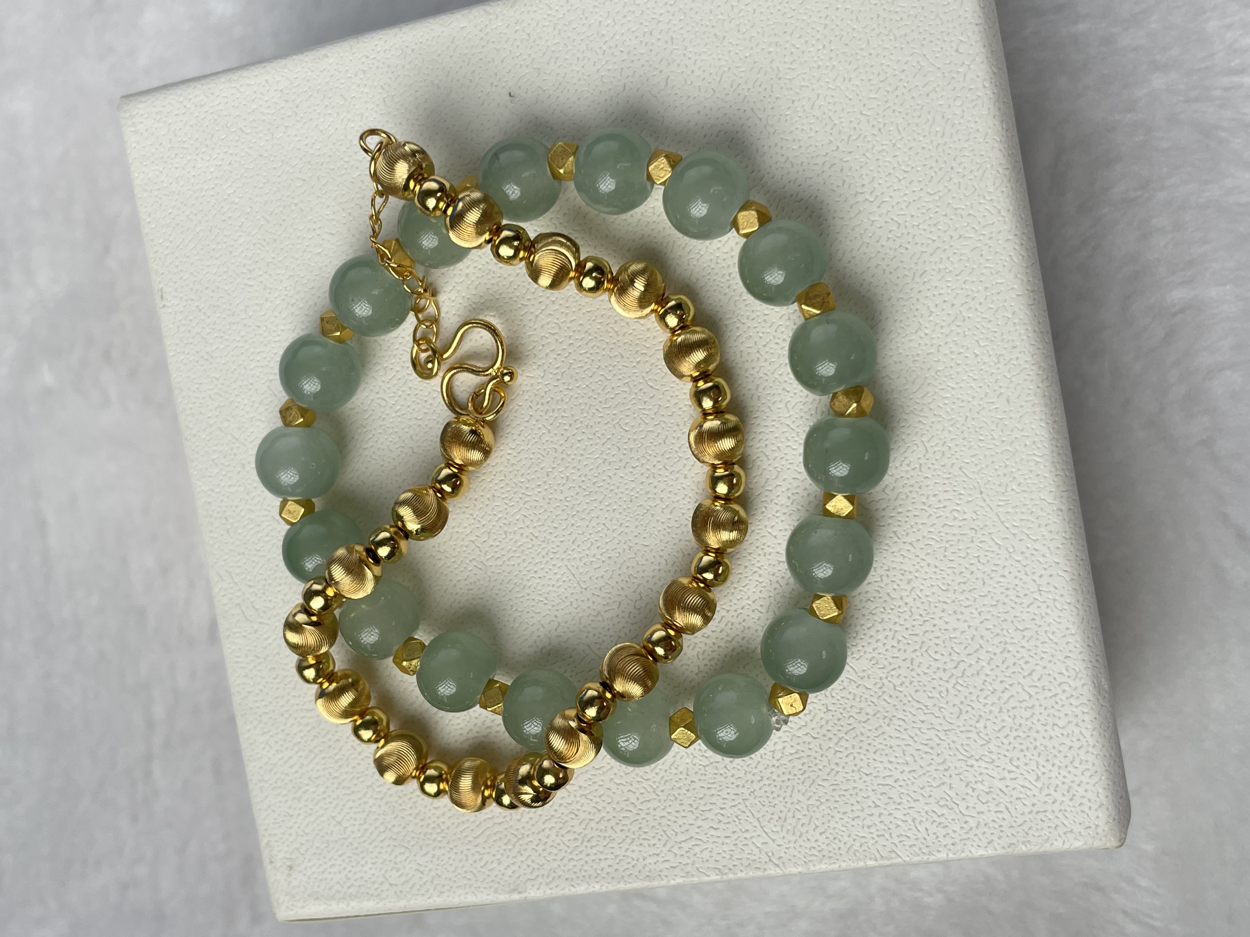 天总清货-猫眼珠珠手链