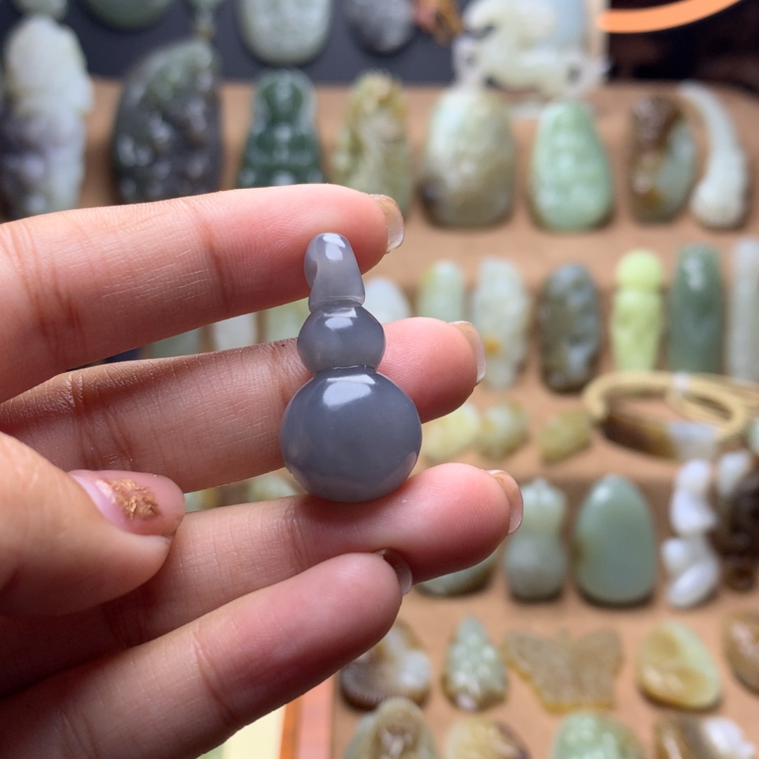 和田玉挂件未镶嵌