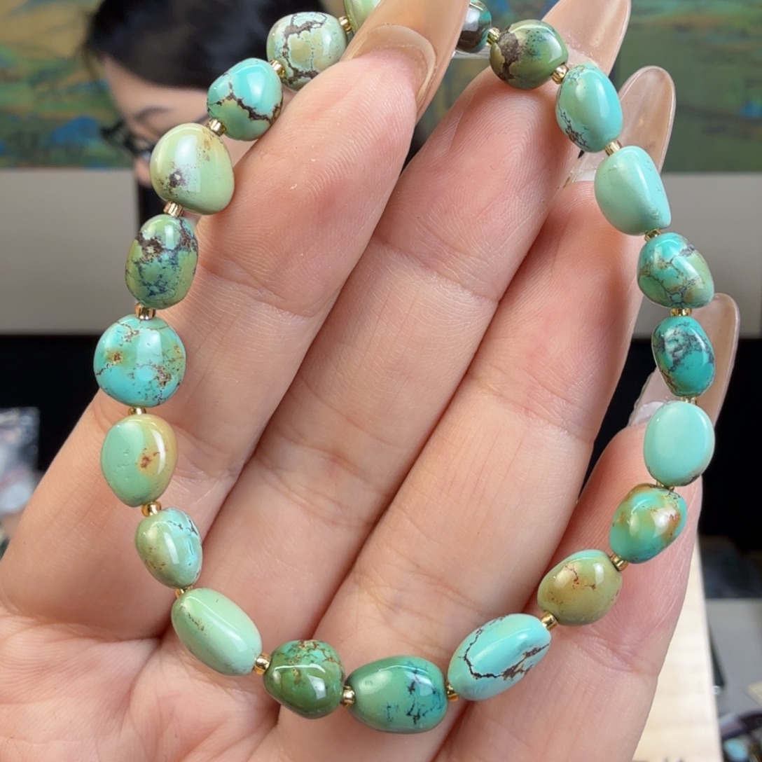 绿松石未镶嵌珠宝奇石