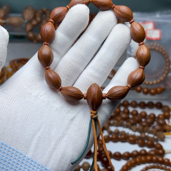 不***）吊坠橄榄核1.3野生核