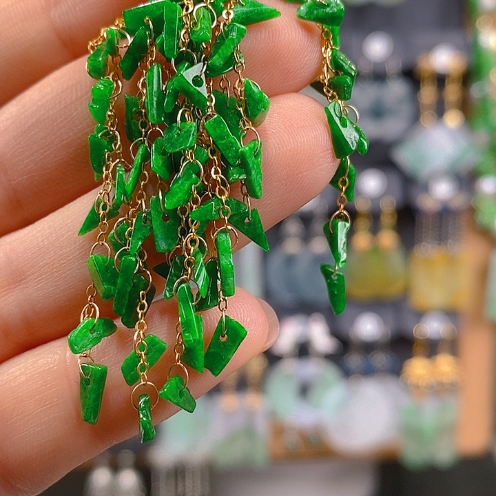 看***看翡翠未镶嵌耳饰翡翠