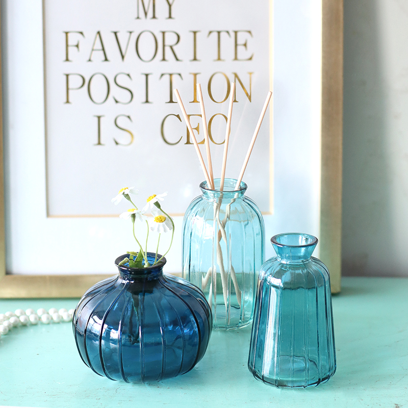 玻璃鲜花迷你花瓶水培植物蓝色三件套水培绿植瓶法式浮雕香薰空瓶