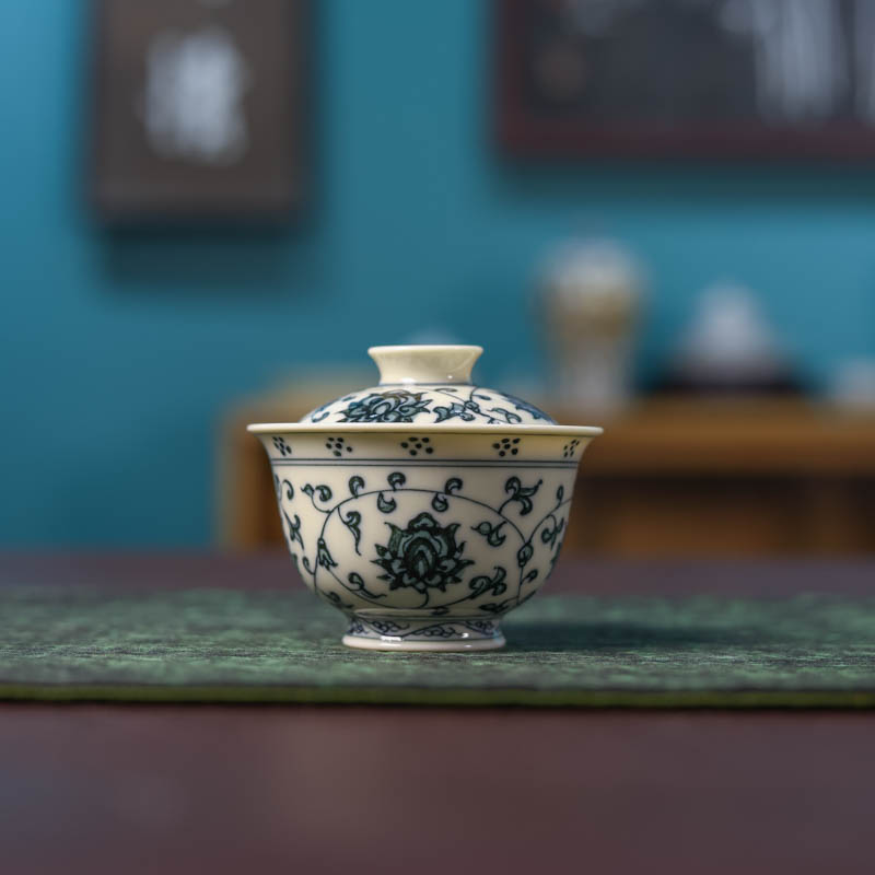 【阿茶】立勤堂二号釉青花缠枝莲迷你盖碗（EHY-GW-005）