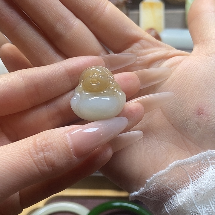 和田玉未镶嵌项链