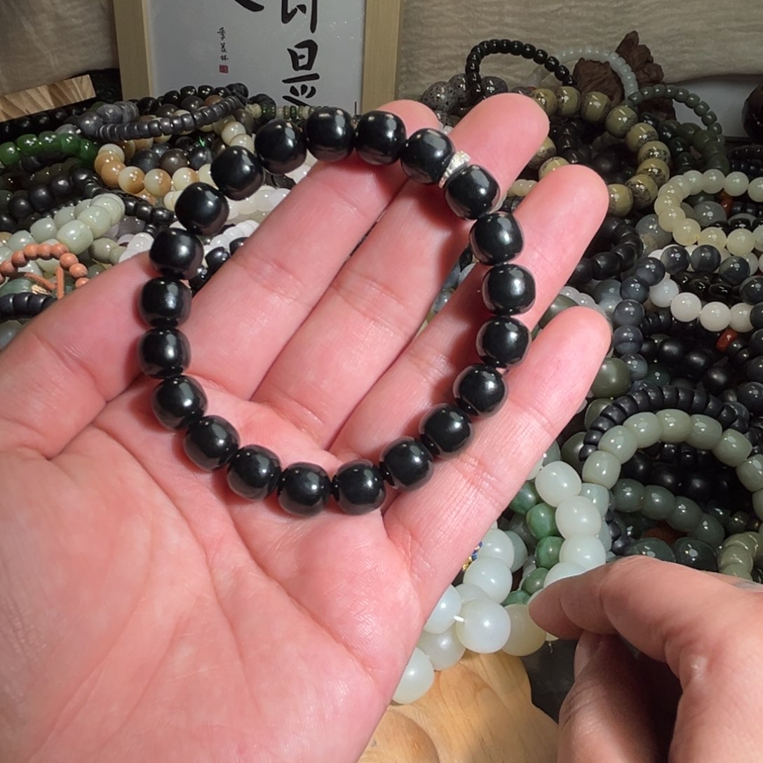 和田玉手链未镶嵌