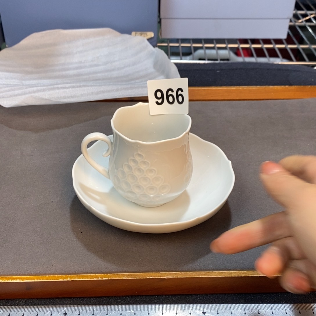 瓷器哈哈哈哈哈哈哈