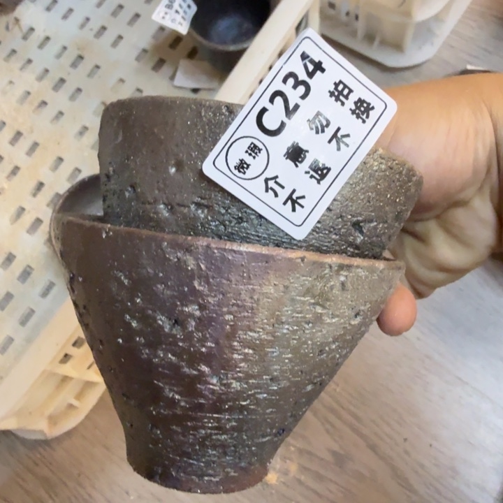 摆件要你选的那个