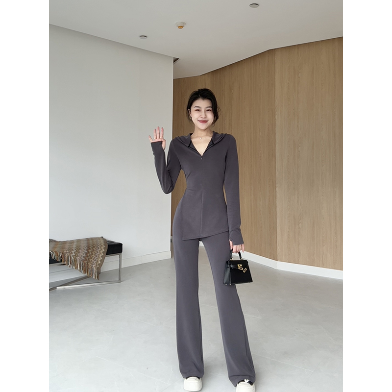 张阿星【懒星人刚需】轻氧风休闲修身显瘦连帽上衣+裤子W425A02451