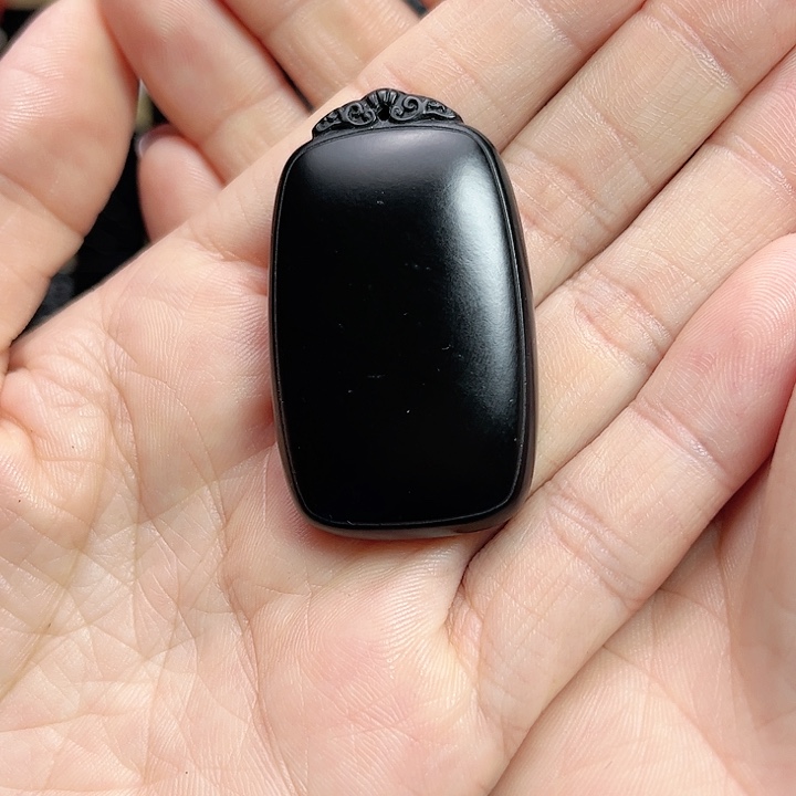 和田玉手链未镶嵌无事牌