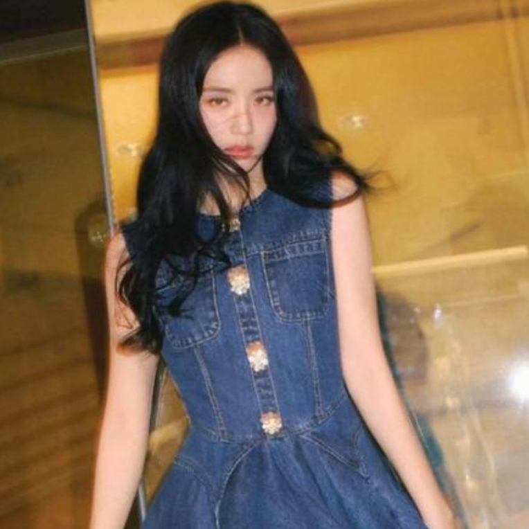 高品质孤品女装（99–189）