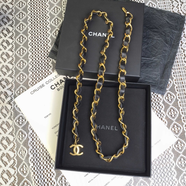 99新 Chanel/香奈儿 黑金皮穿腰链