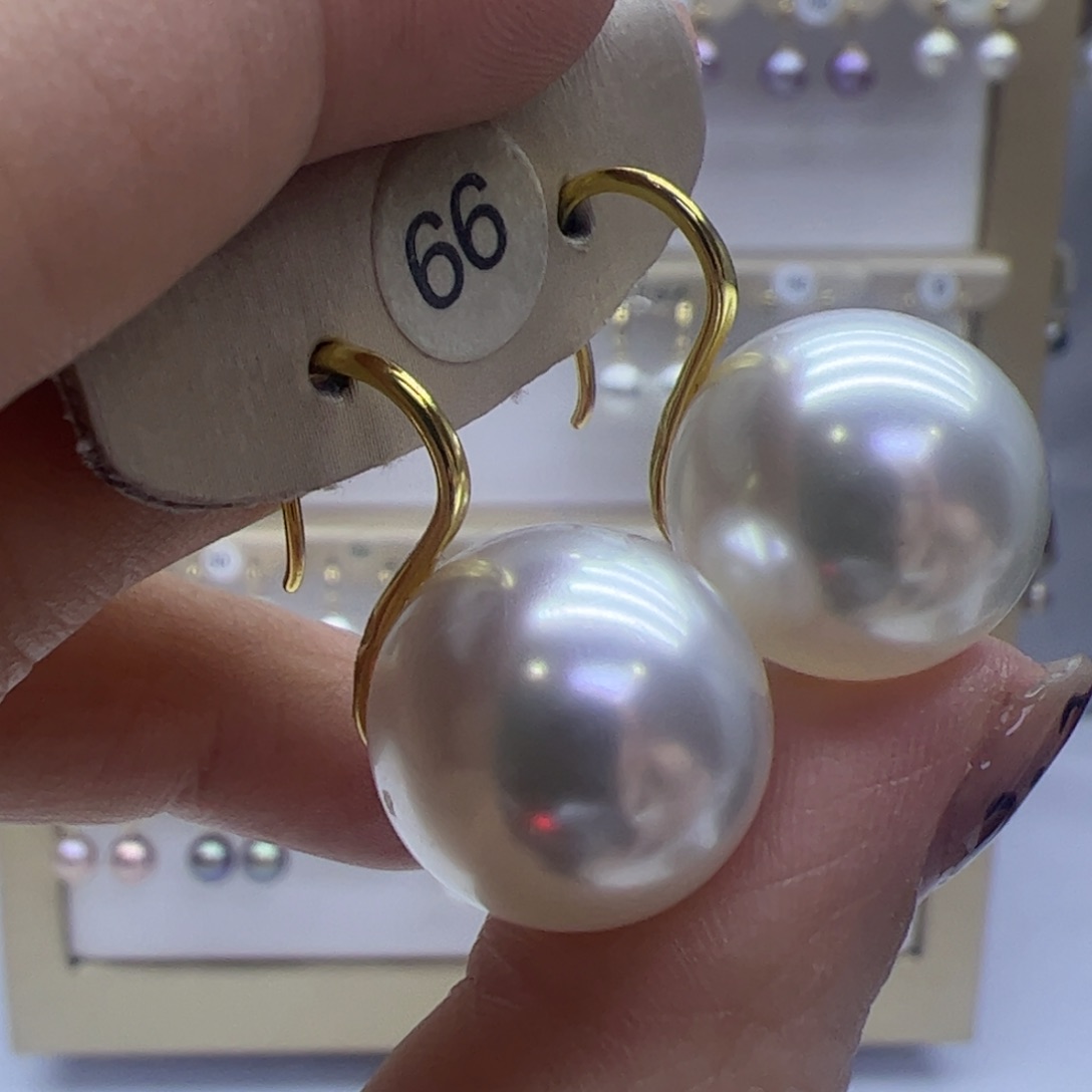 淡水珍珠耳饰18K金镶嵌
